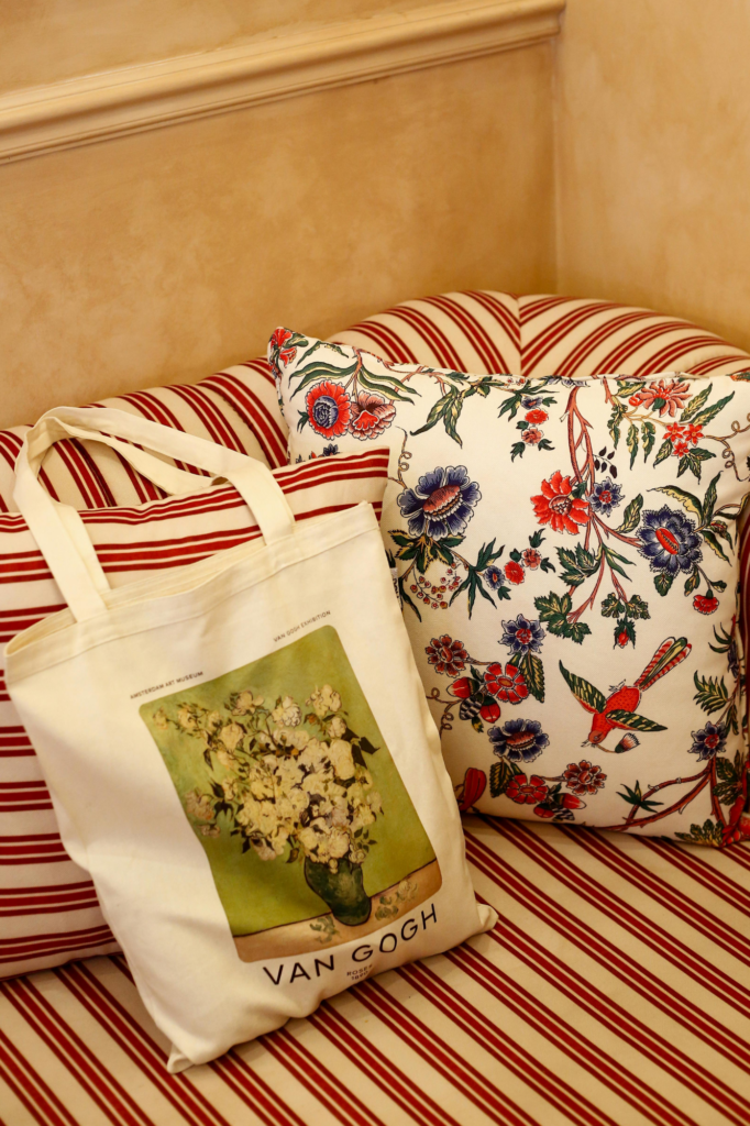 sonja's bag